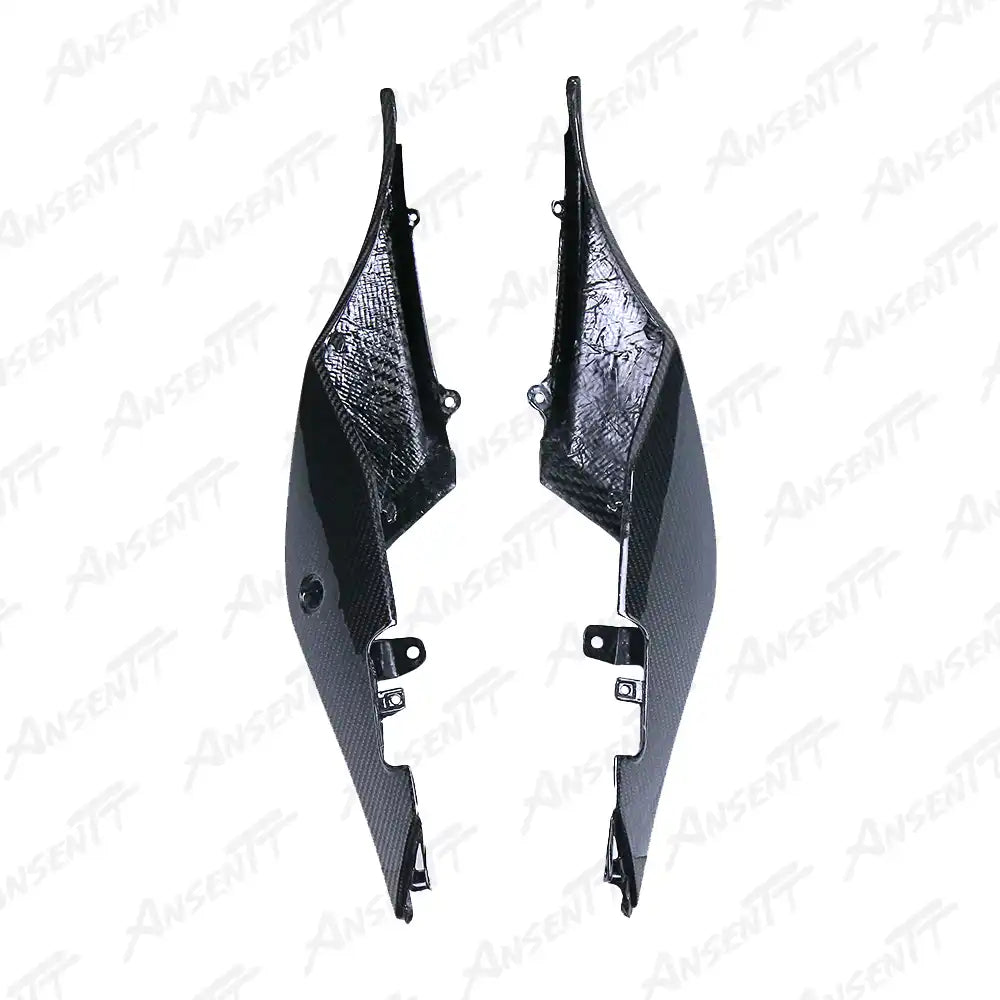 Carbon Fiber Tail Side Panels (Pair) for Aprilia RSV4 2021-2024 - 2x2 Twill Glossy