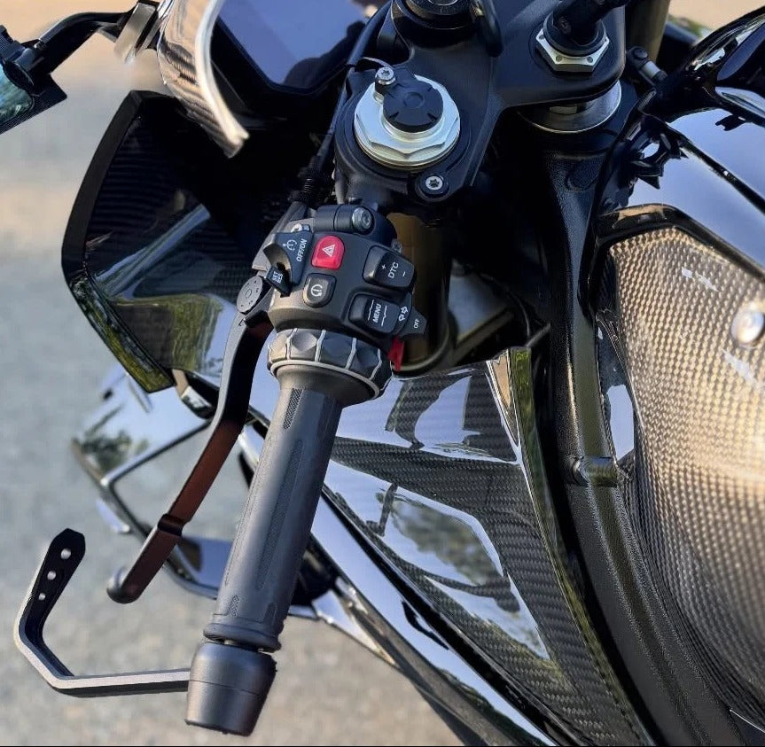 Carbon Fiber Upper Fairing Infill Panels (Pair) for BMW S1000RR 2023-2024, 2x2 Twill Weave (Glossy)