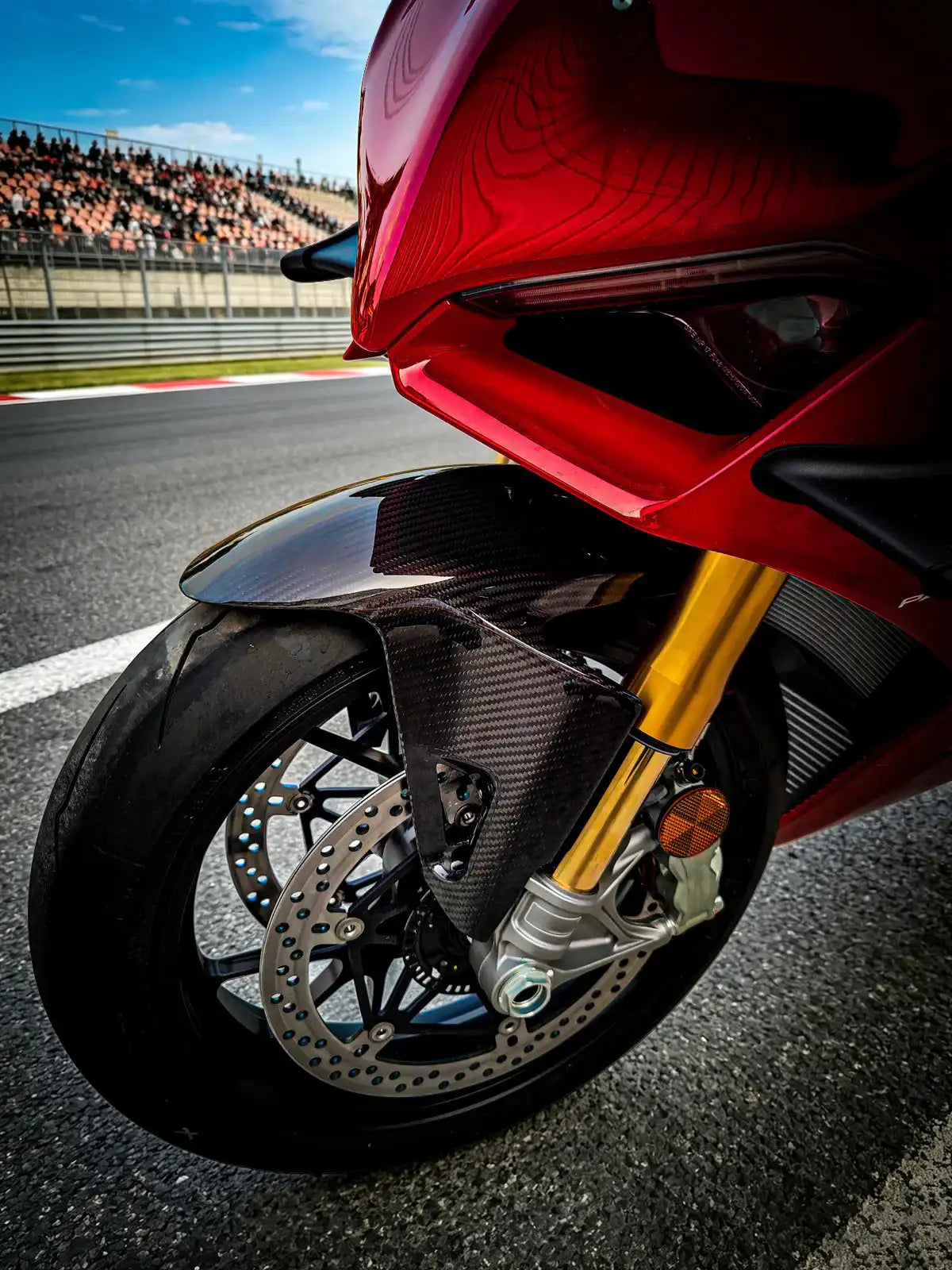Carbon Fiber Front Fender for Ducati Streetfighter V4  V4S  V4 SP 2020-2022 - 2x2 Twill Glossy
