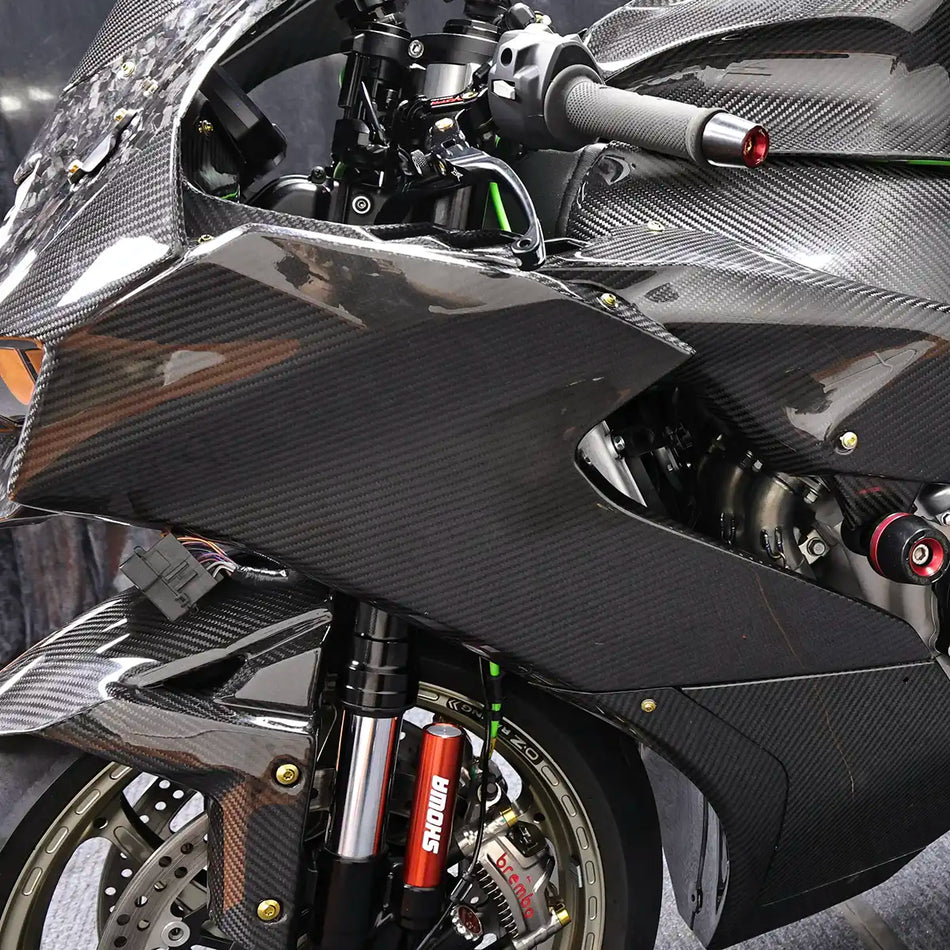 Panneaux latéraux de carénage en fibre de carbone (paire) pour Kawasaki Ninja ZX-10R 2021-2025 - Sergé 2x2 brillant